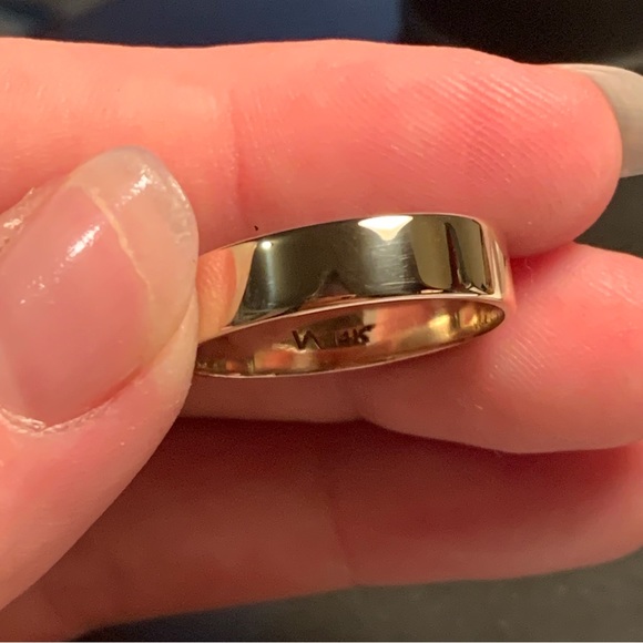 NEW 💗 5mm 14K Gold Band - Picture 5 of 12
